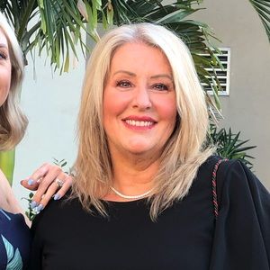 Meet your Posher, Suzanne